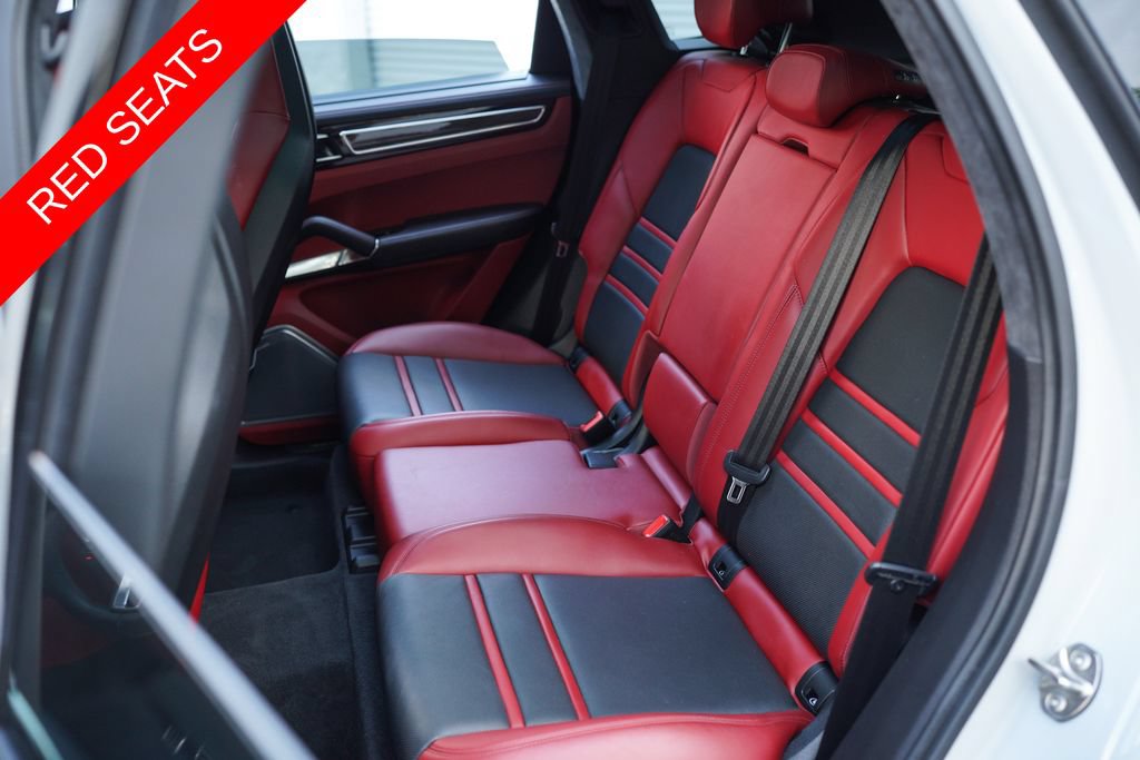 Used 2021 Porsche Cayenne Turbo S AWD/4WD image 24