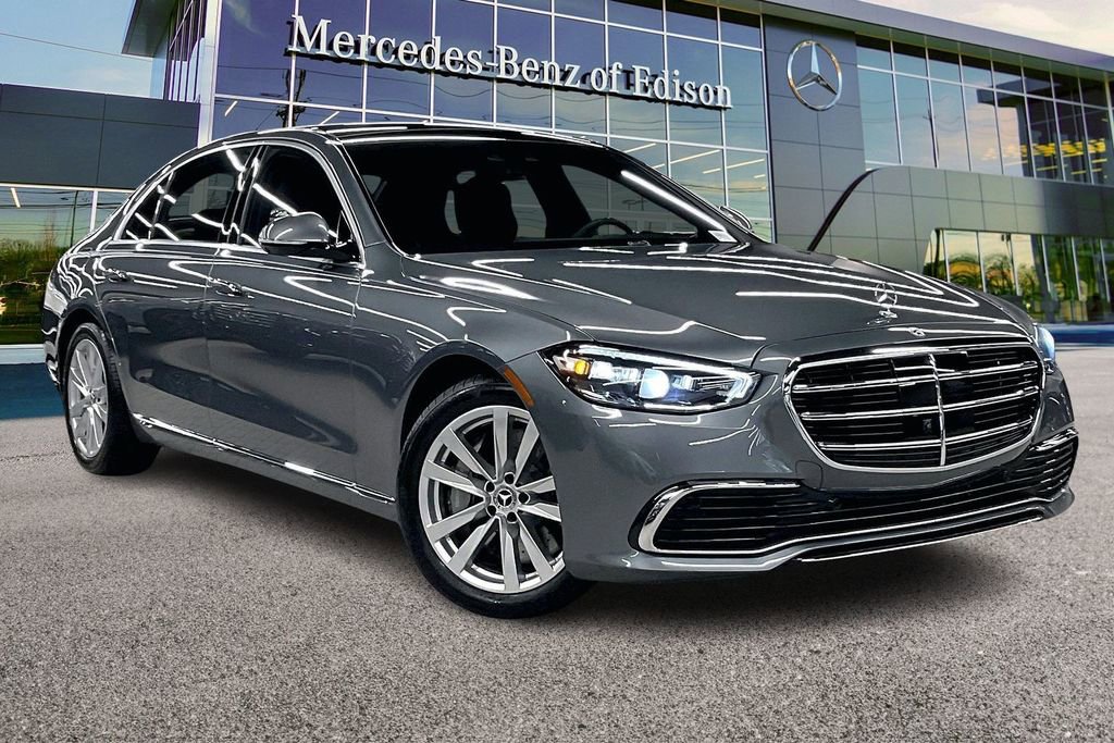New 2025 Mercedes-Benz S 580 4MATIC Sedan image 1
