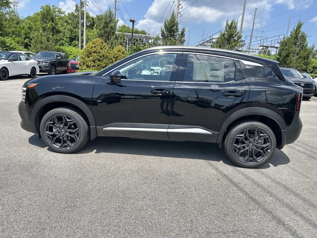 New 2026 Nissan Kicks SR w/ SR Premium Package FWD image 4