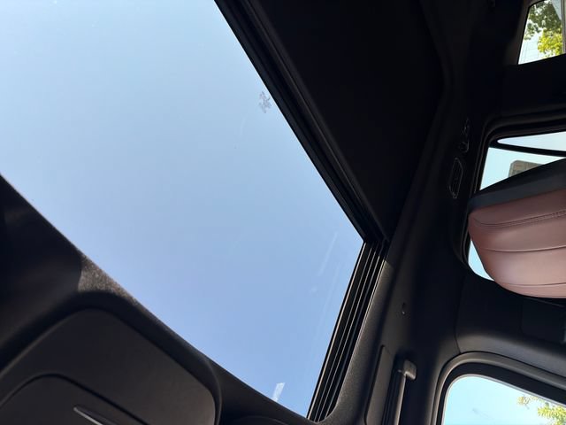 New 2027 Lincoln Navigator Reserve AWD/4WD image 30
