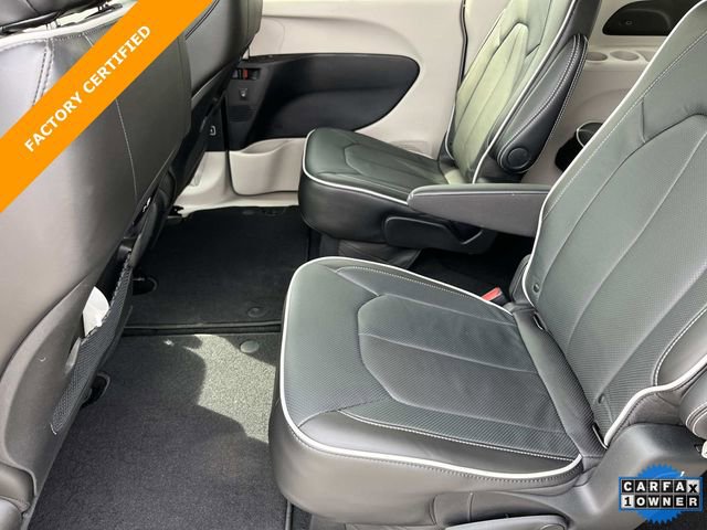 Used 2024 Chrysler Pacifica Limited image 19