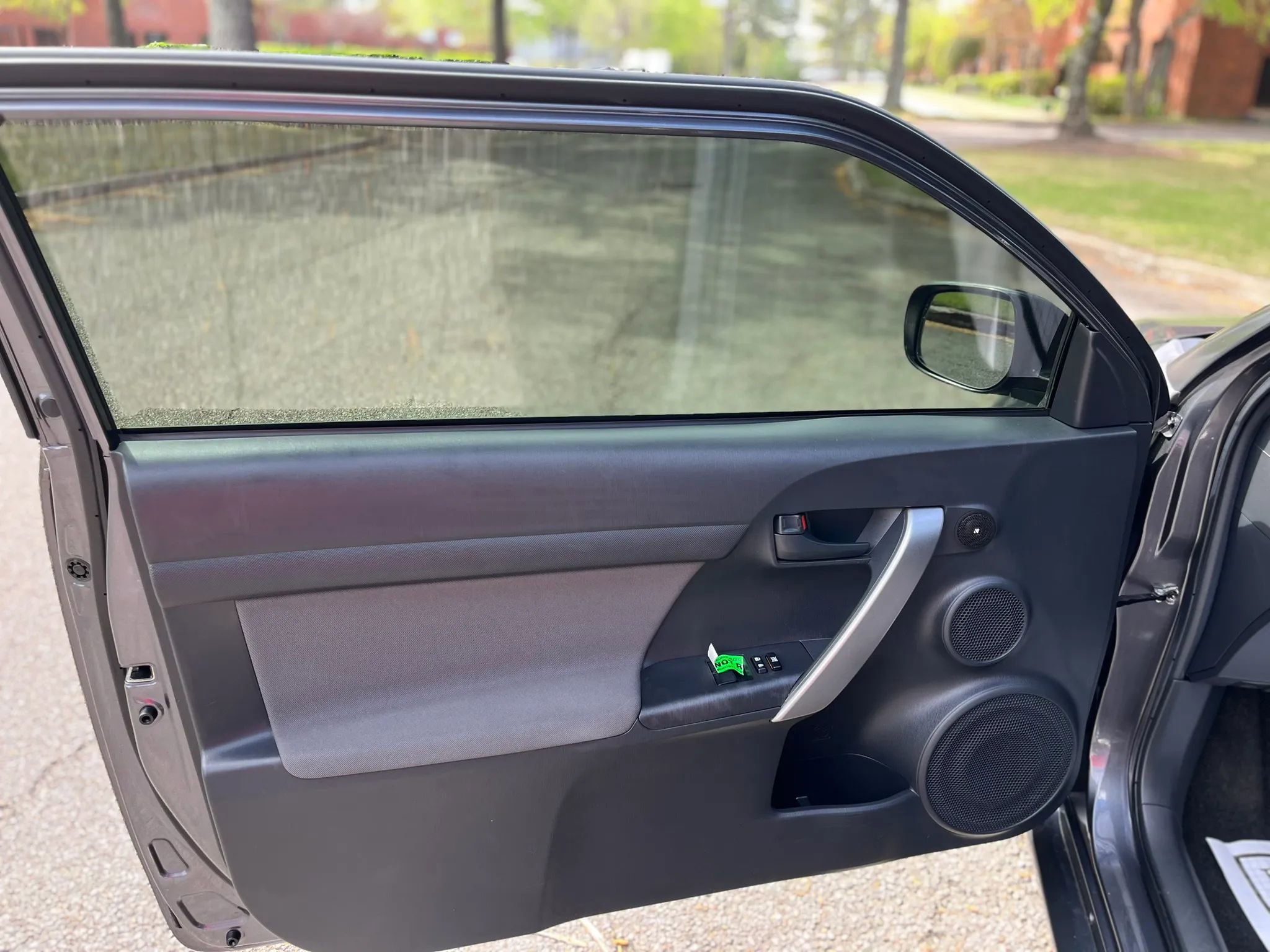 Used 2013 Scion tC FWD image 9