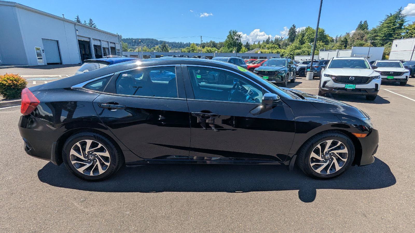 Used 2016 Honda Civic EX image 7
