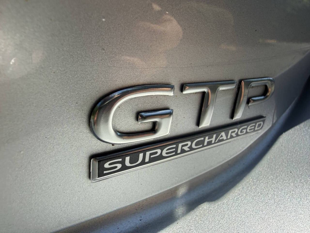 Used 2004 Pontiac Grand Prix GTP FWD image 25