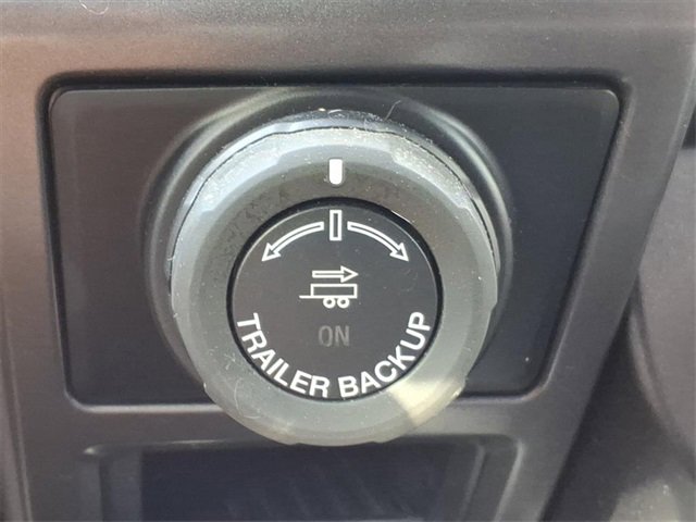 Used 2019 Ford F150 XLT w/ Equipment Group 302A Luxury image 11