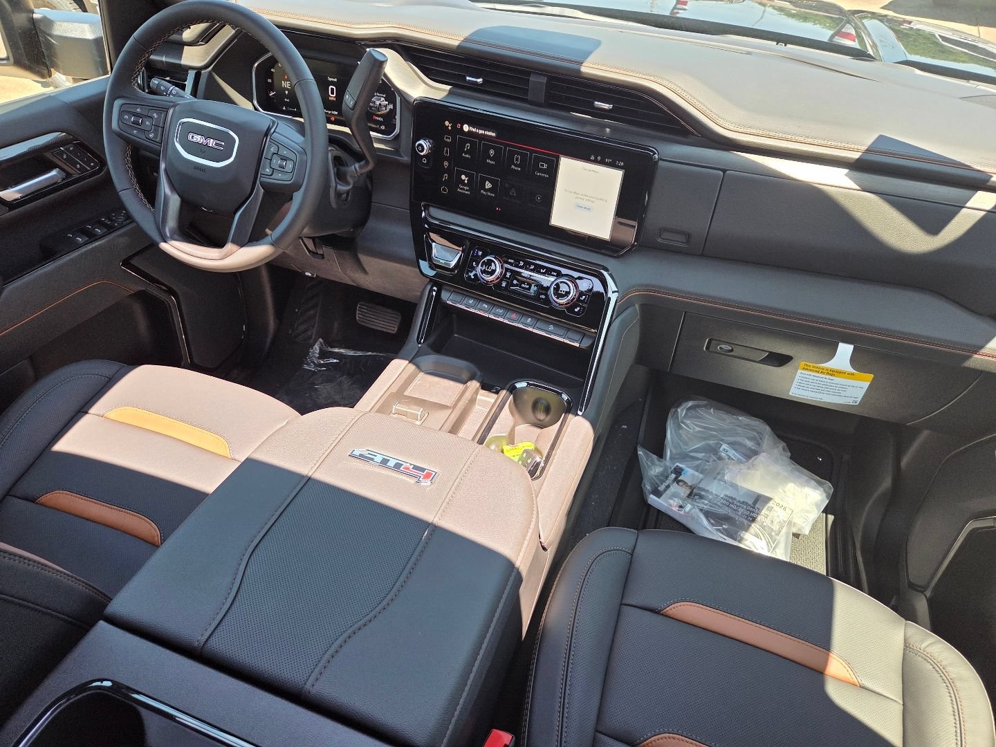 New 2026 GMC Sierra 2500 AT4 w/ AT4 Premium Plus Package AWD/4WD image 28