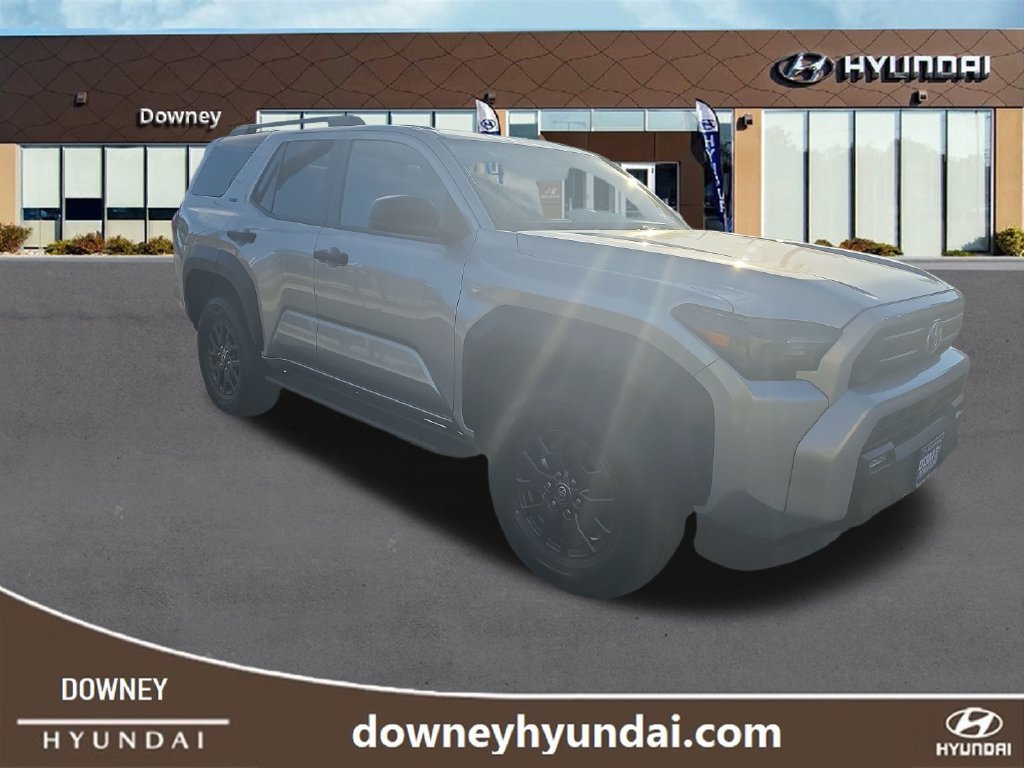 Used 2025 Toyota 4Runner SR5 AWD/4WD image 7