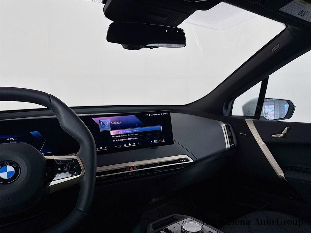 Used 2026 BMW iX xDrive45 image 24