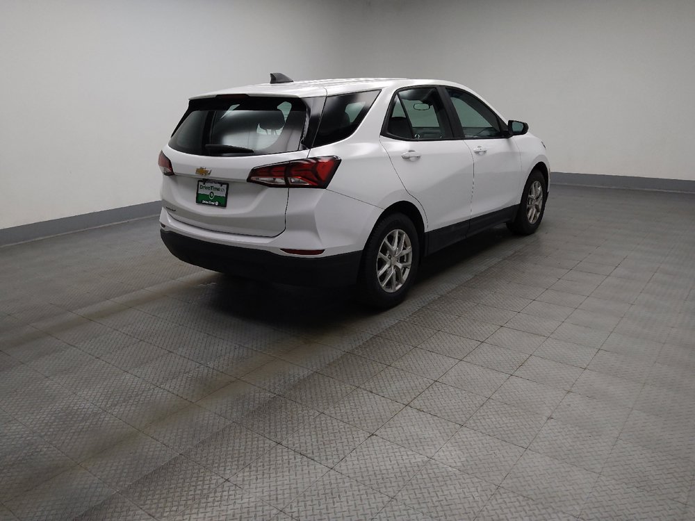 Used 2022 Chevrolet Equinox LS FWD image 10