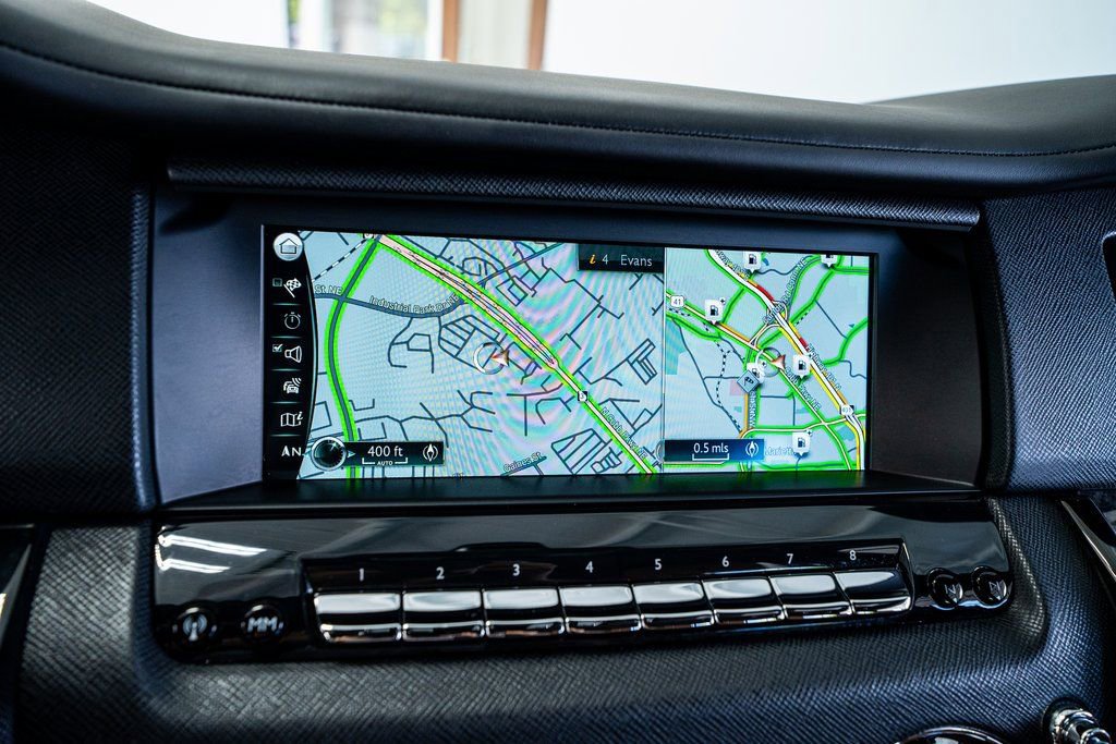 Used 2022 Rolls-Royce Cullinan Black Badge image 39