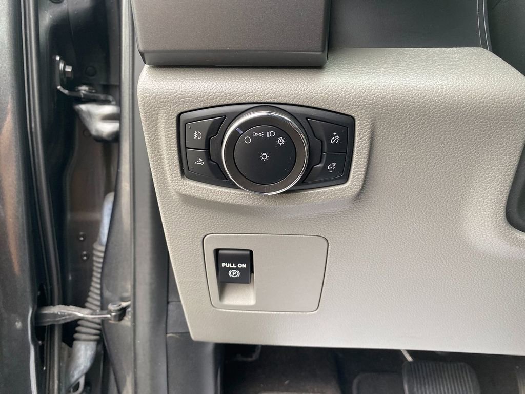 Used 2020 Ford F150 XLT image 14