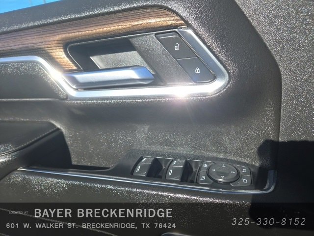 Used 2024 Chevrolet Silverado 2500 LT w/ Convenience Package image 11