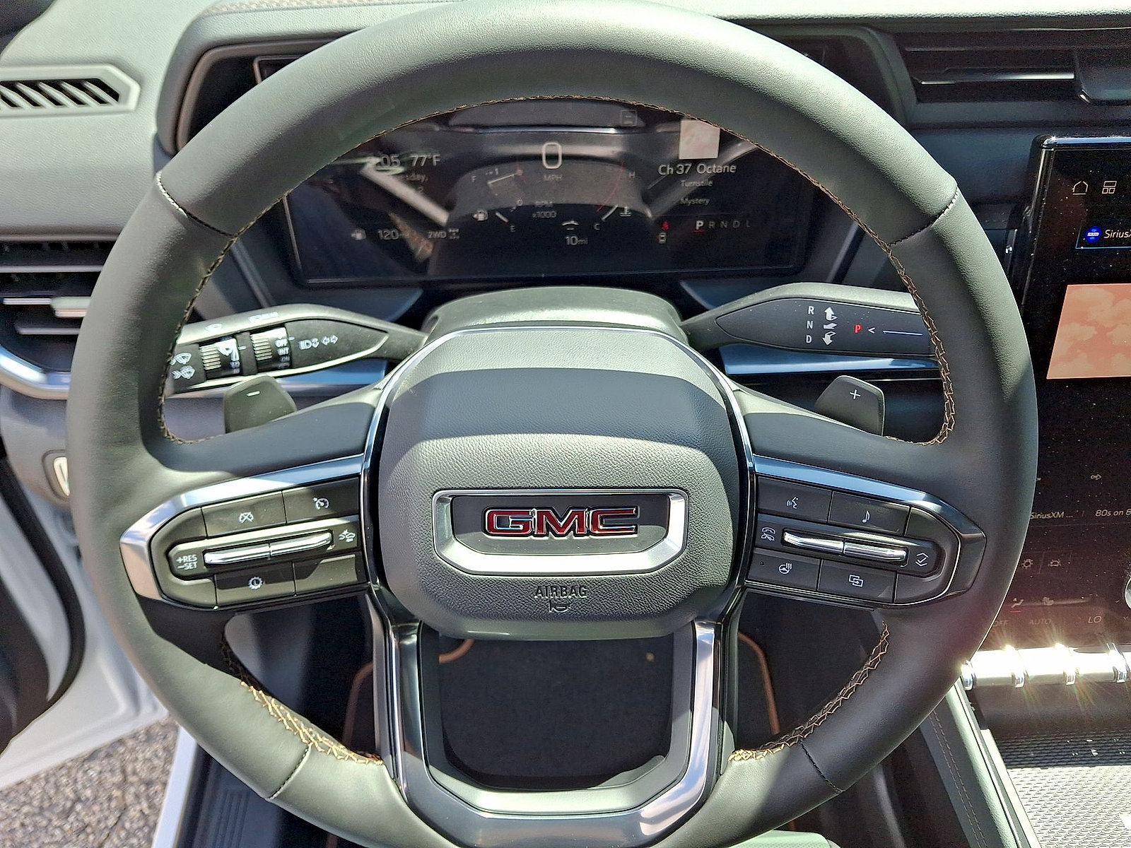 New 2026 GMC Terrain AT4 w/ Technology Package II AWD/4WD image 17
