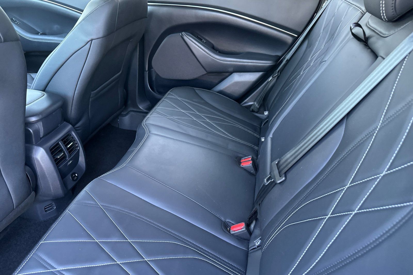 Used 2023 Ford Mustang Mach-E Select image 12