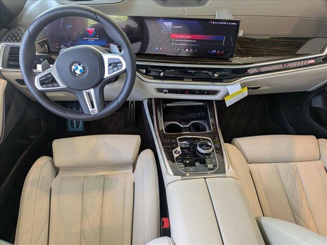 Used 2025 BMW X7 M60i w/ Executive Package image 16