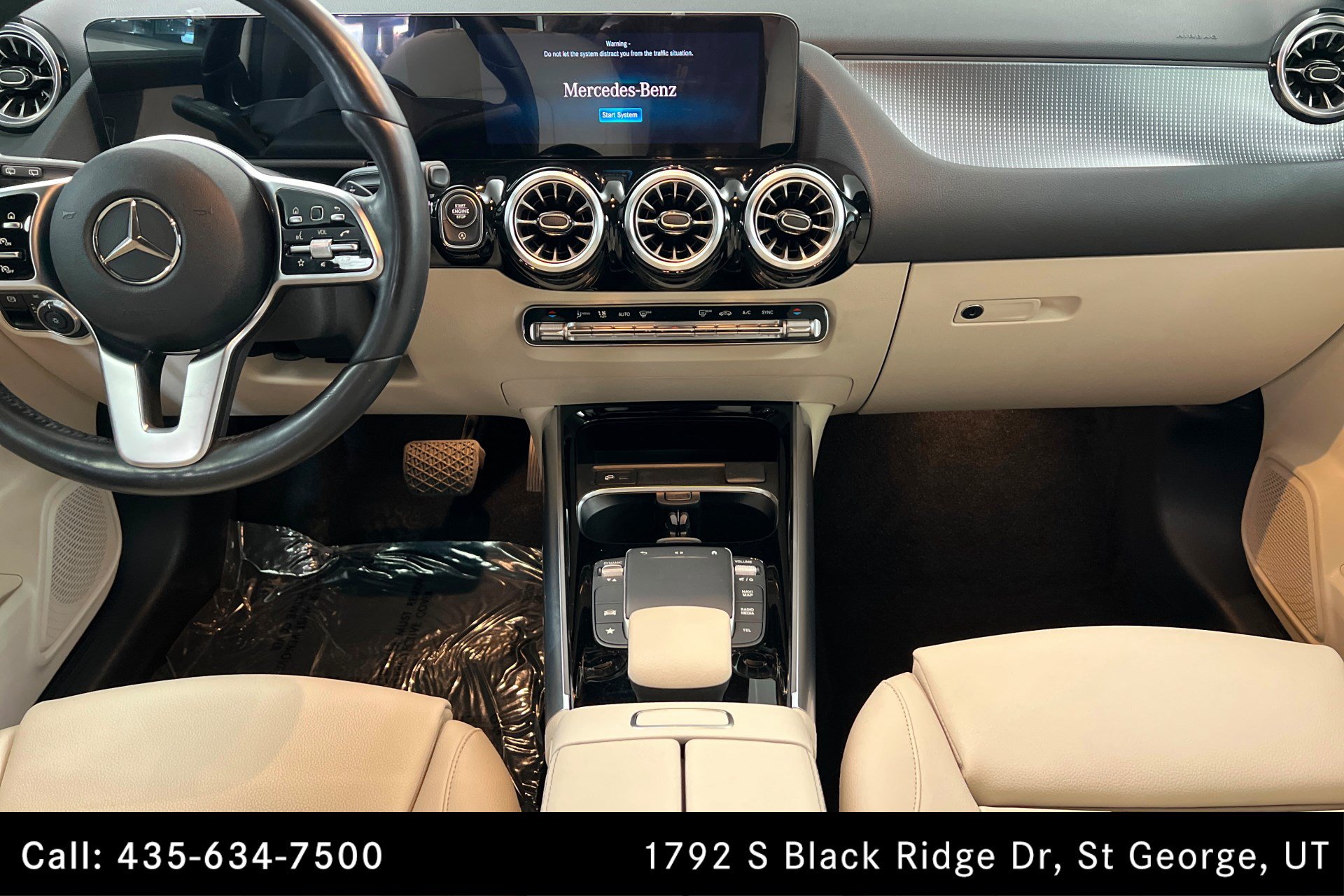 Certified 2022 Mercedes-Benz GLA 250 4MATIC w/ Premium Package Lite image 13