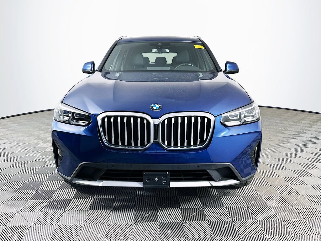 Used 2023 BMW X3 xDrive30i w/ Premium Package image 3