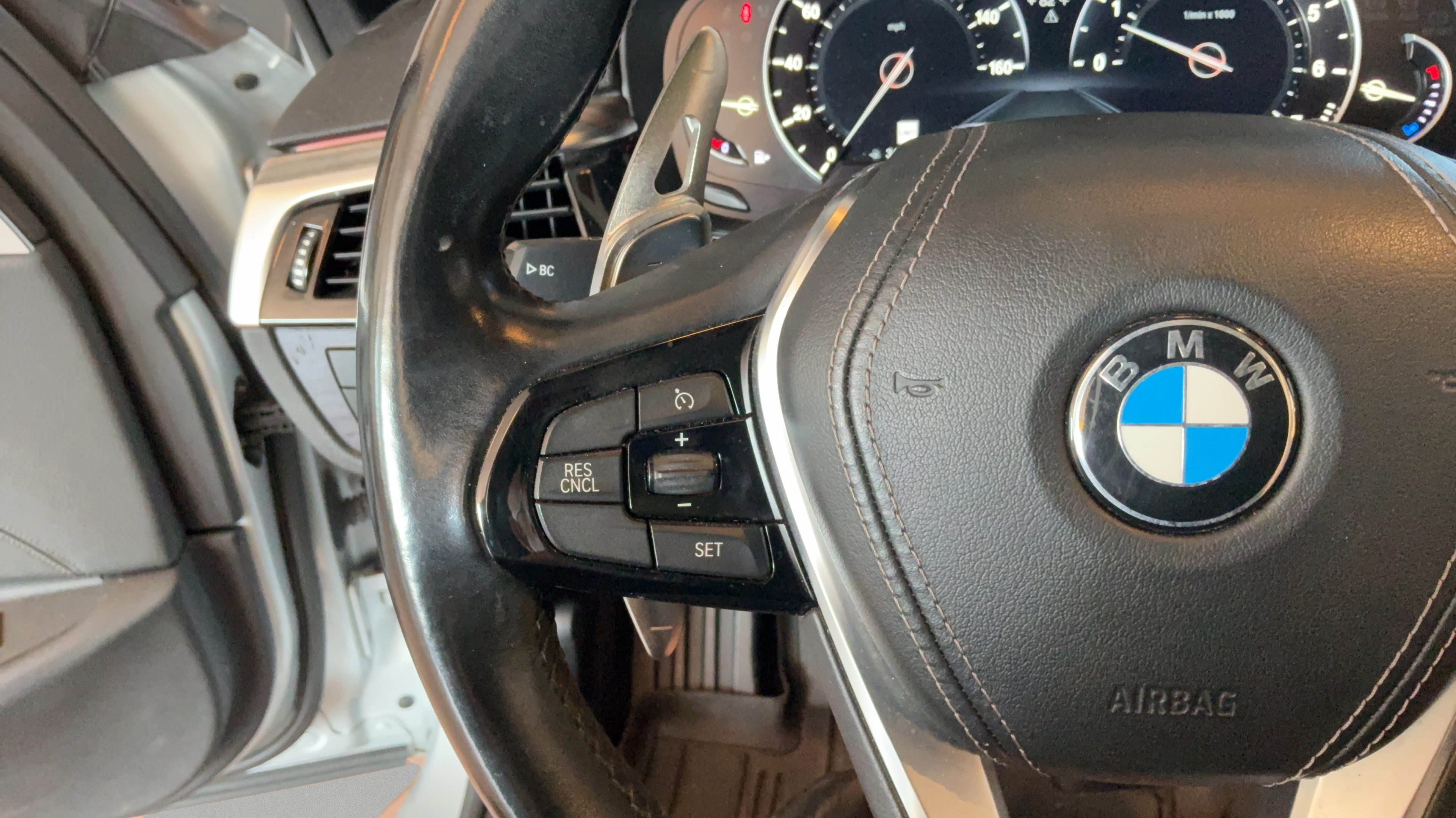 Used 2017 BMW 540i RWD image 21