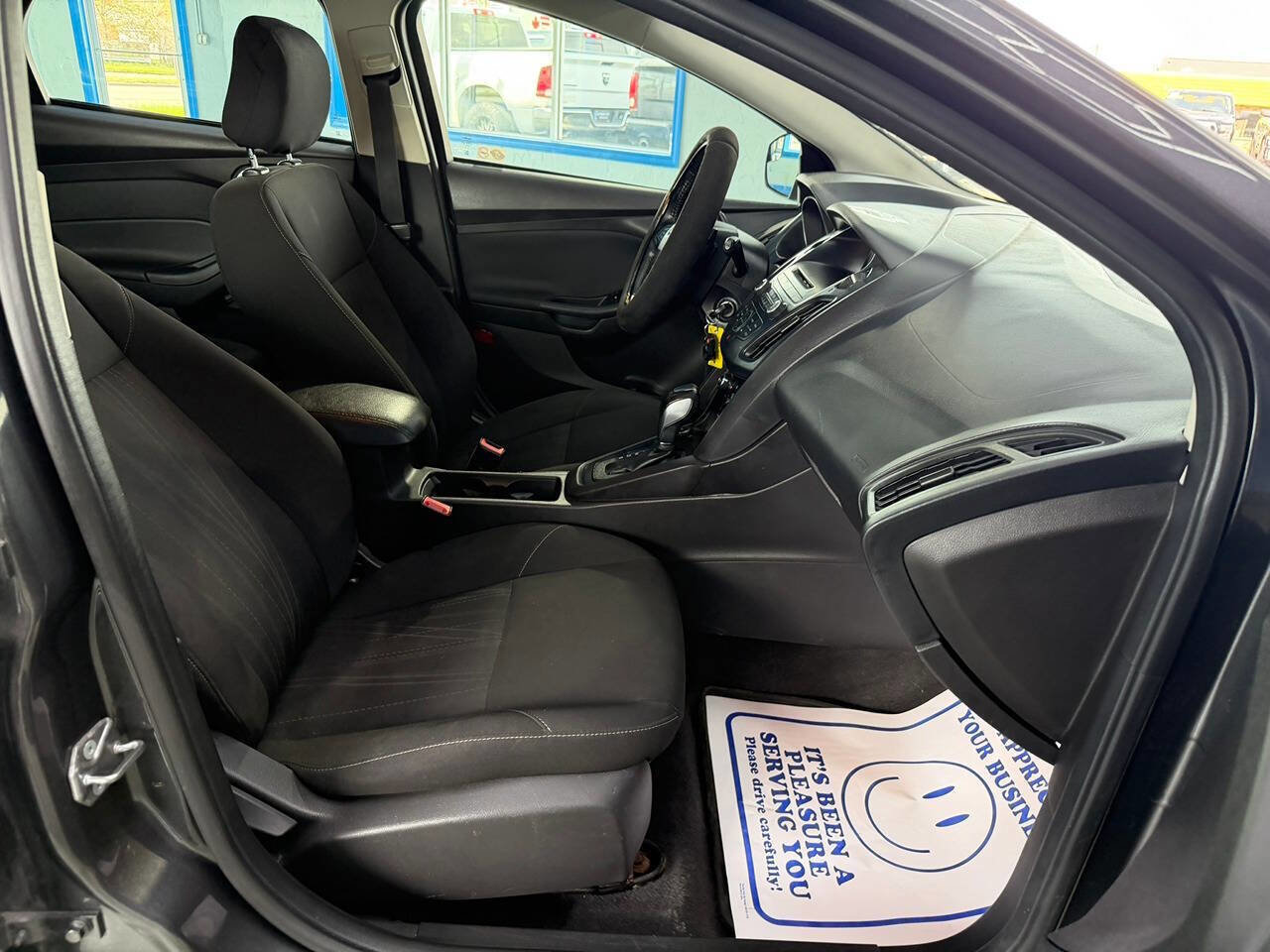 Used 2015 Ford Focus SE w/ SE Sport Package FWD image 15