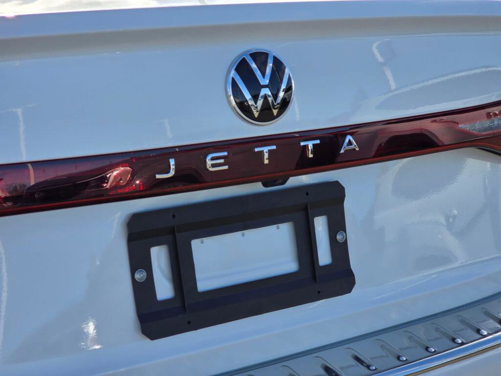 New 2026 Volkswagen Jetta SE image 14