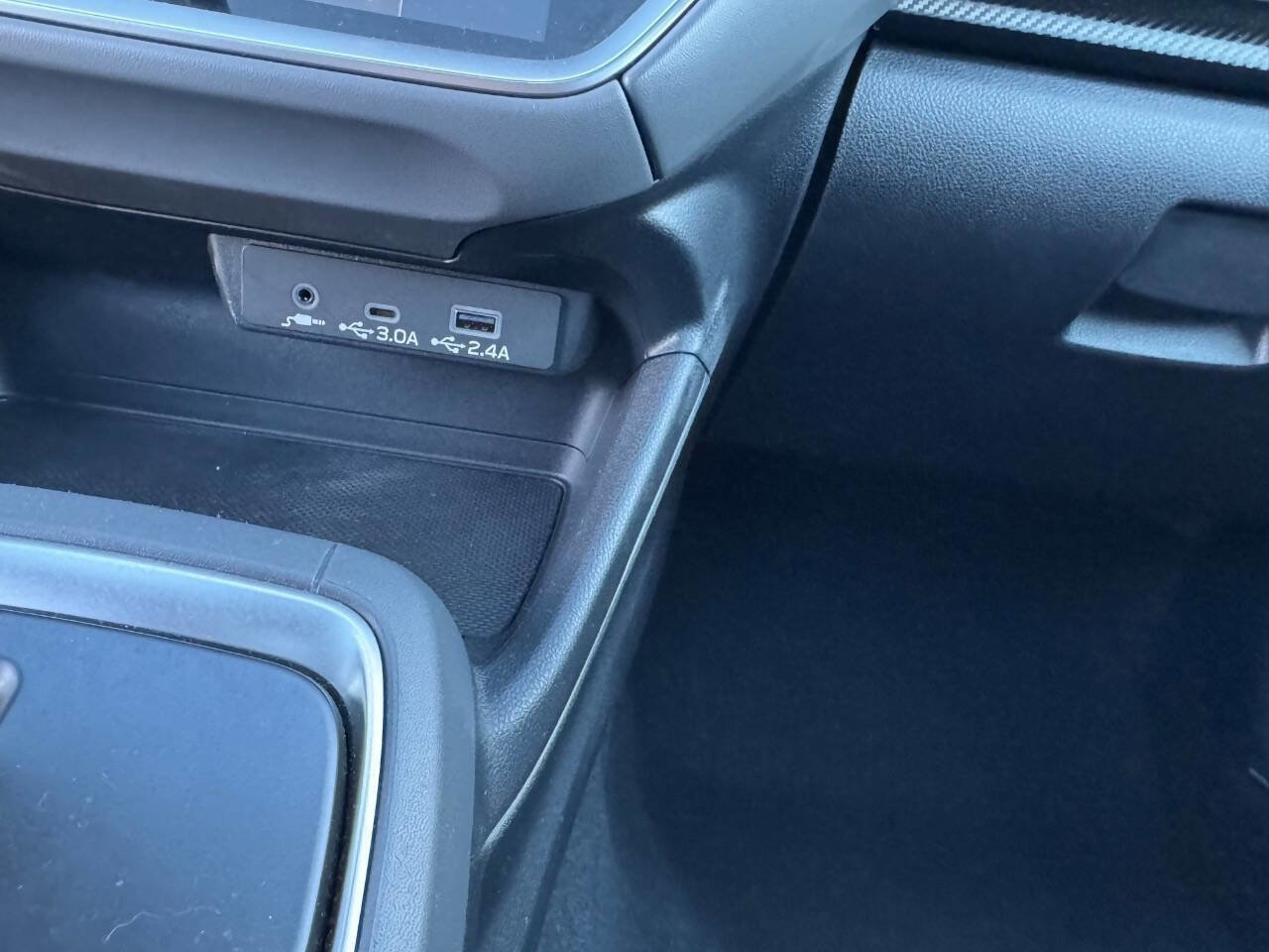 Used 2025 Subaru Crosstrek 2.0i Premium image 15