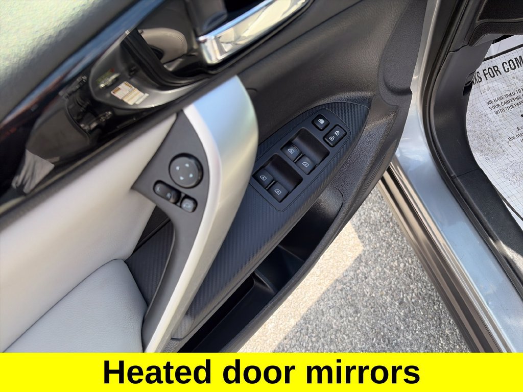 Used 2022 Mitsubishi Eclipse Cross SEL AWD/4WD image 11