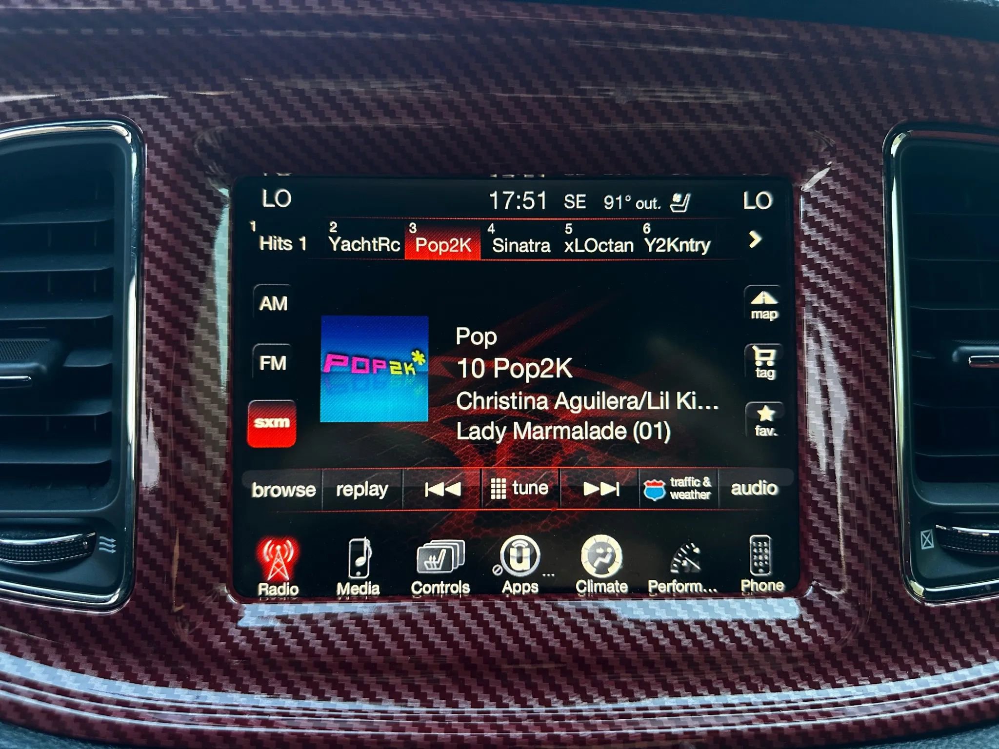 Used 2016 Dodge Challenger SRT Hellcat image 33