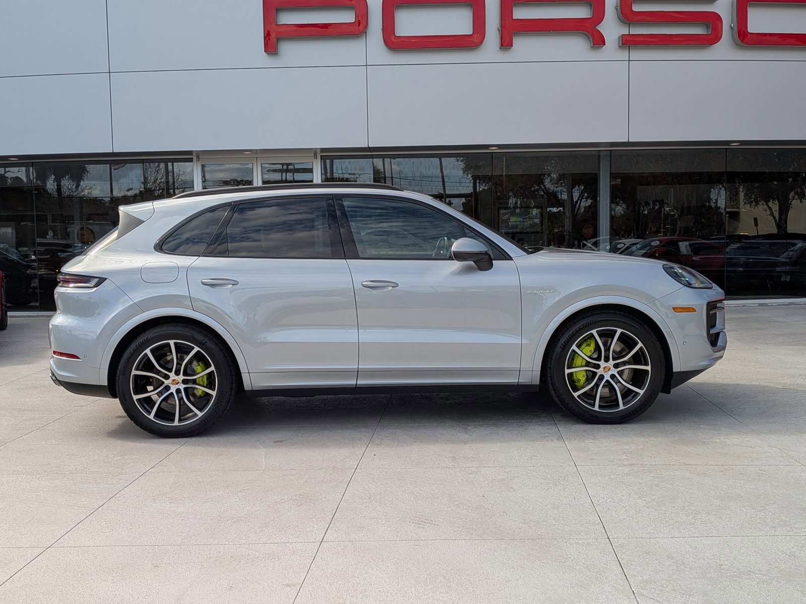 New 2026 Porsche Cayenne E-Hybrid image 8