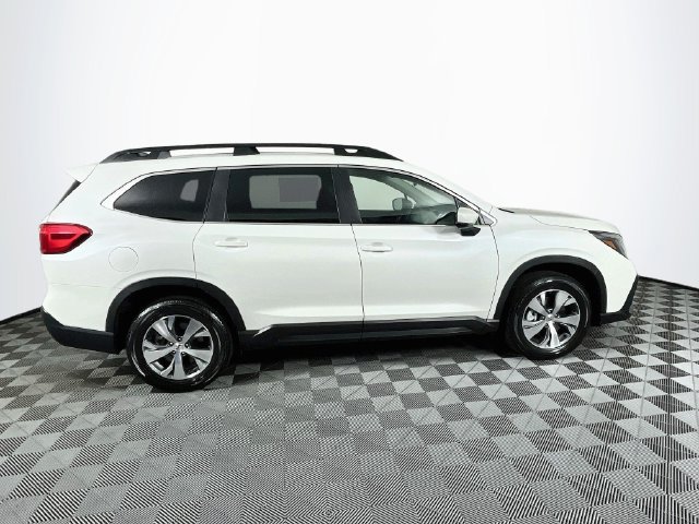 Used 2025 Subaru Ascent Premium AWD/4WD image 9