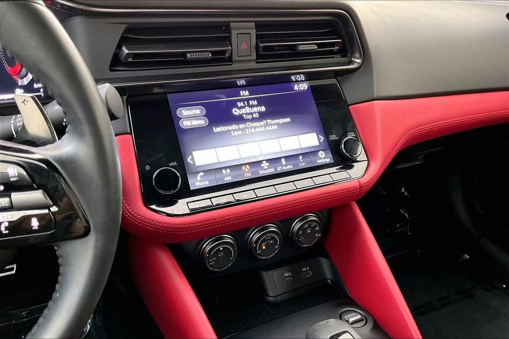 Used 2024 Nissan Z Performance w/ Floor Mat Package image 8