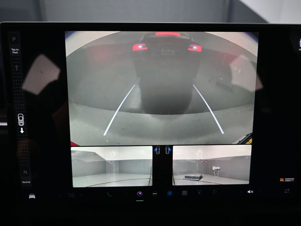 Used 2023 Tesla Model X image 9