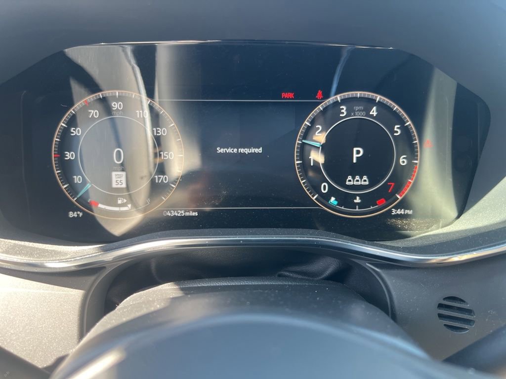 Used 2024 Jaguar XF R-Dynamic SE image 12