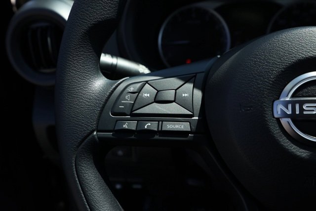 New 2025 Nissan Kicks Play S image 26