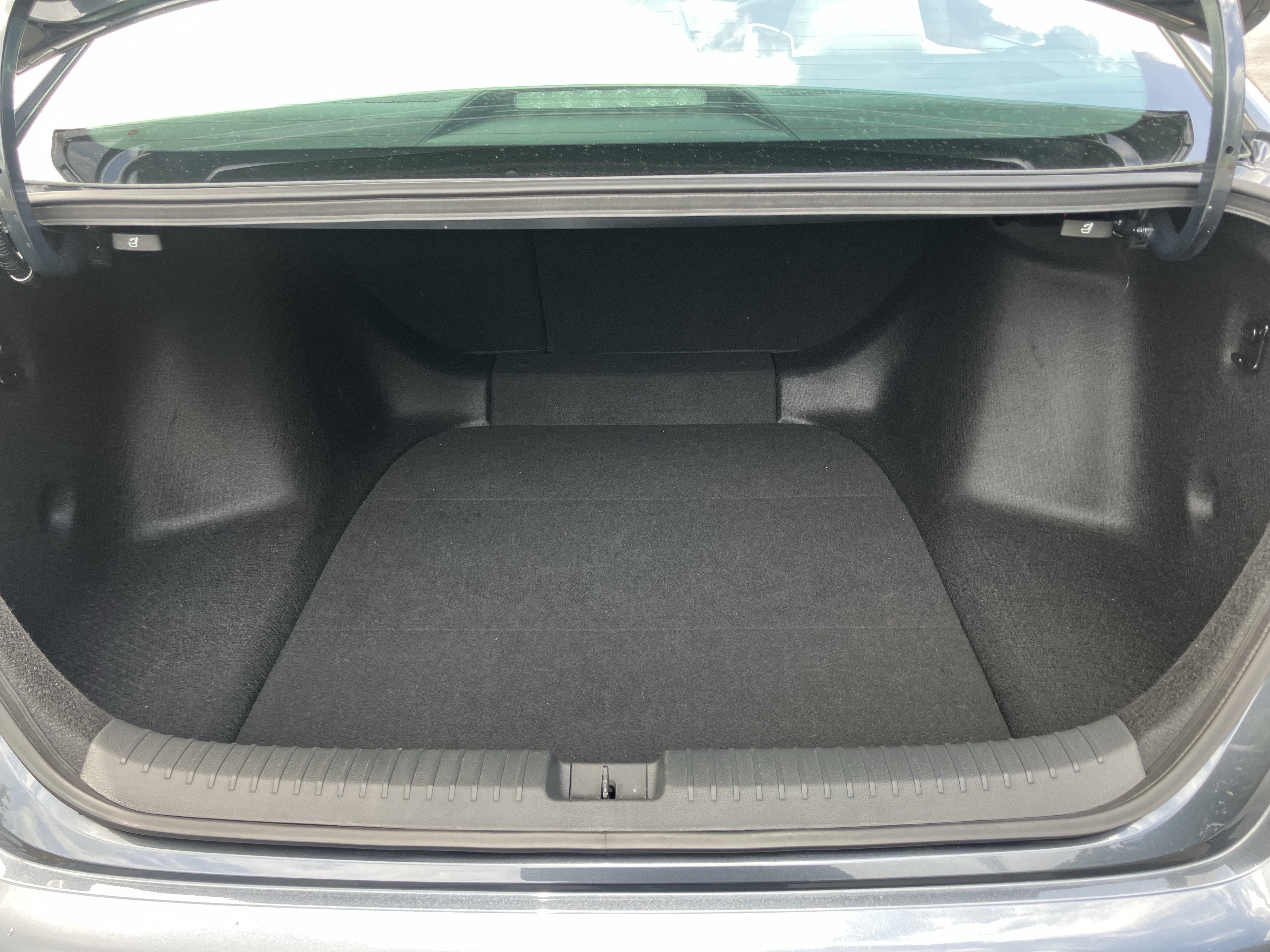 Certified 2024 Honda Accord EX image 34