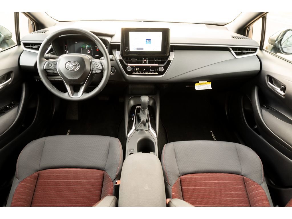 Used 2026 Toyota Corolla SE FWD image 18