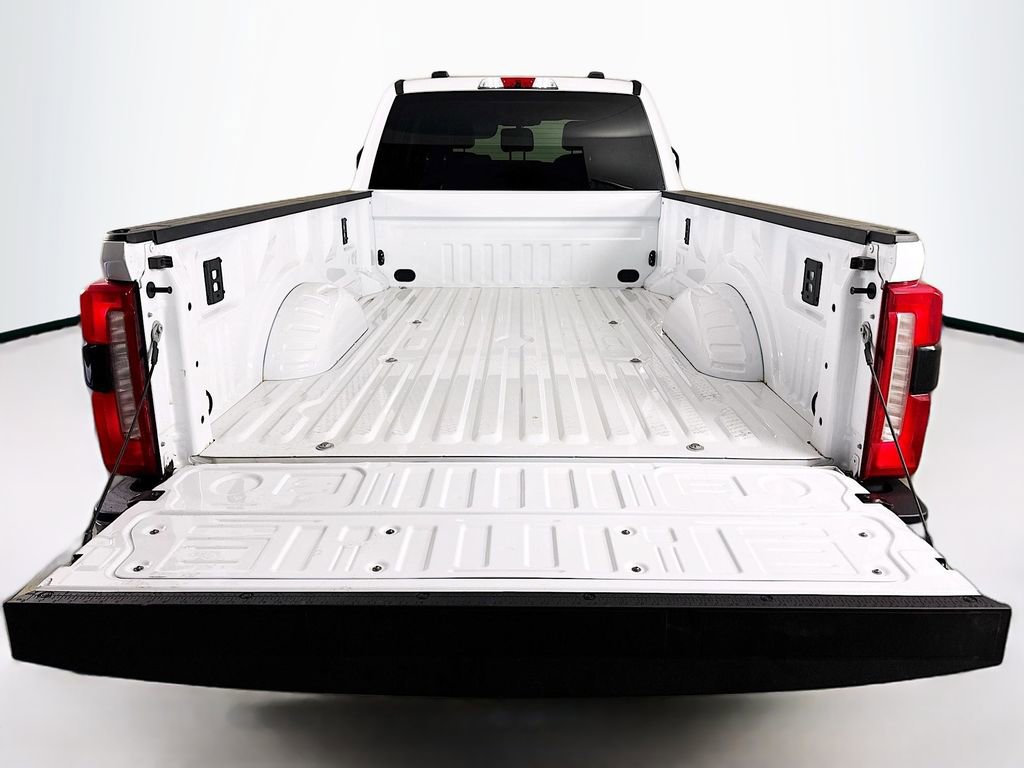 Used 2025 Ford F350 Lariat w/ Camper Package AWD/4WD image 24