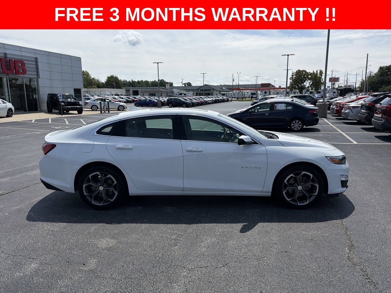 Used 2021 Chevrolet Malibu LT FWD image 31