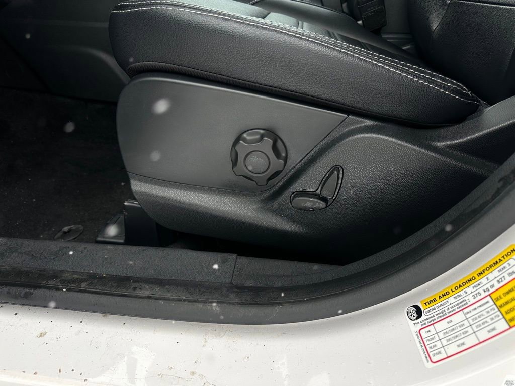 Used 2022 Ford EcoSport Titanium image 12