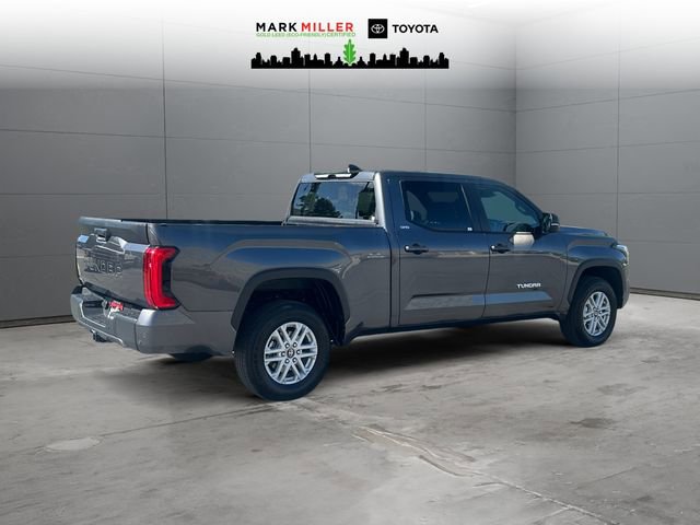 Used 2025 Toyota Tundra SR5 w/ SR5 Premium Package AWD/4WD image 5