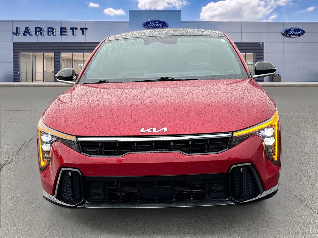Used 2025 Kia K4 GT-Line w/ GT-Line Premium Package FWD image 2