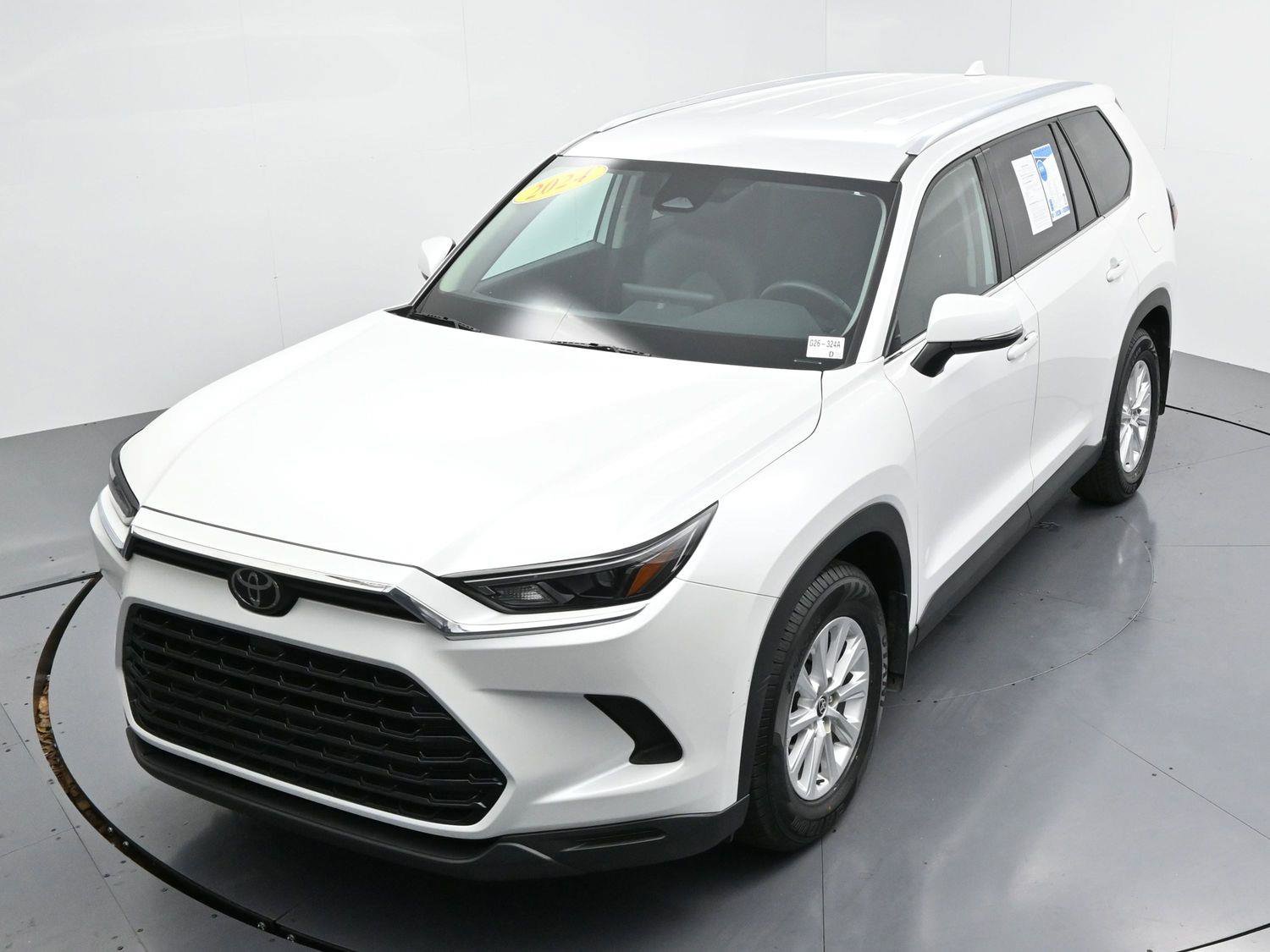 Used 2024 Toyota Grand Highlander XLE image 44