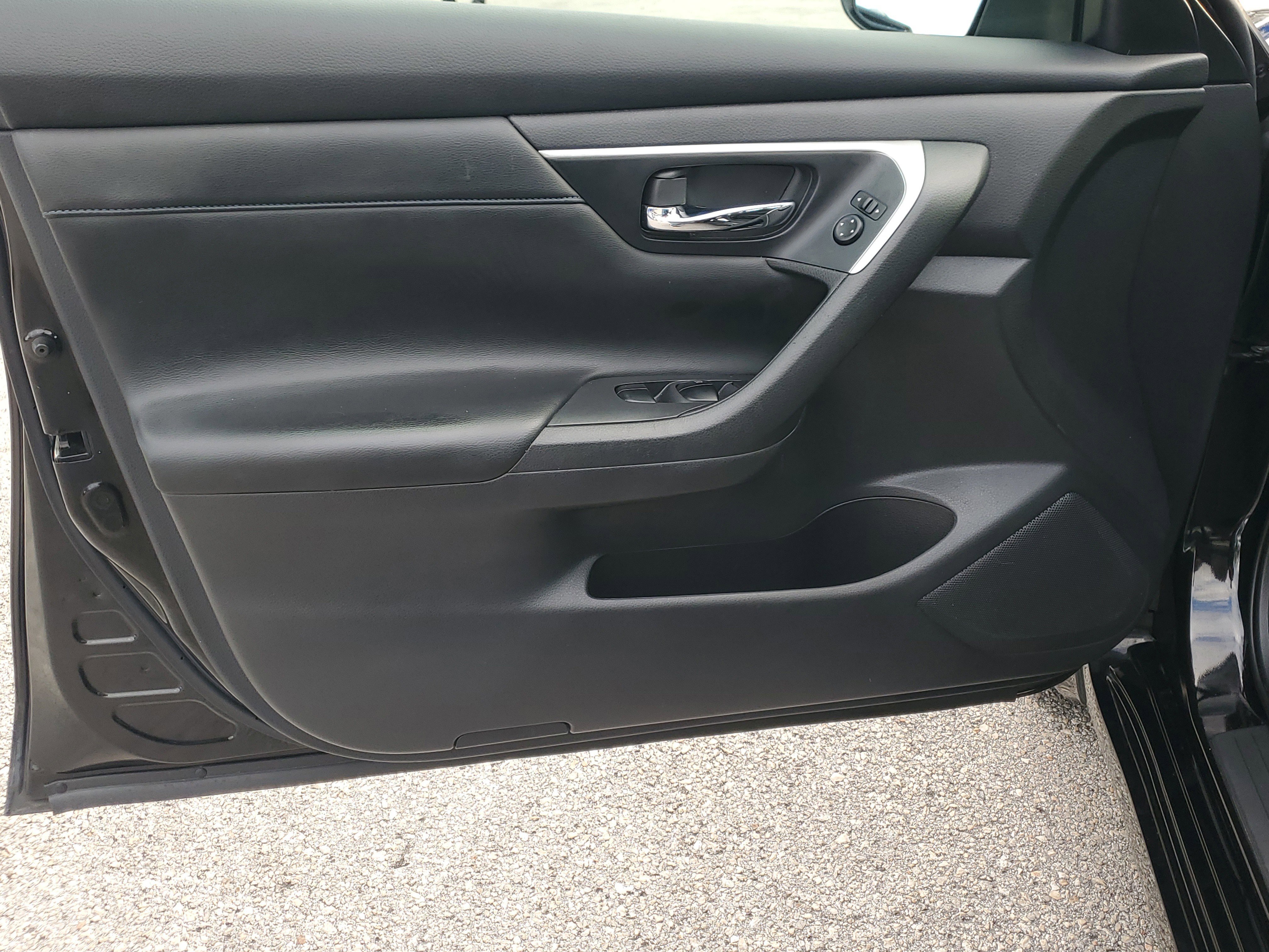 Used 2018 Nissan Altima 2.5 SR image 19