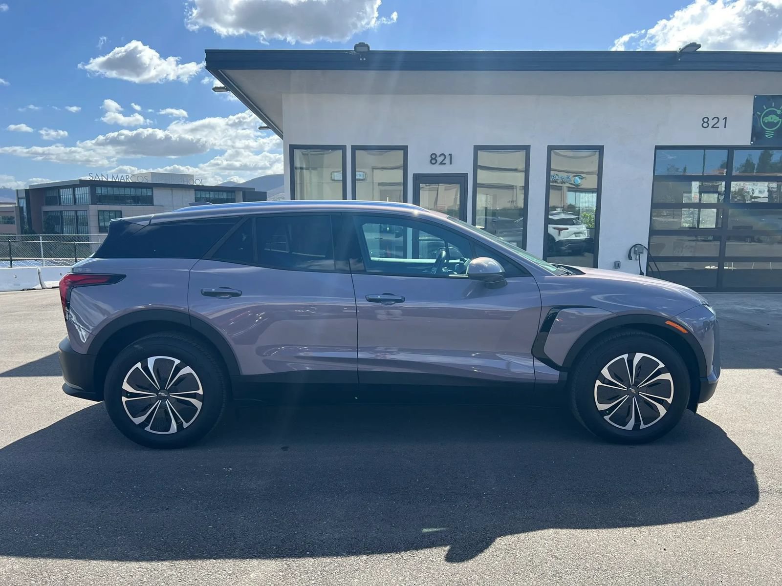 Used 2024 Chevrolet Blazer EV LT AWD/4WD image 4
