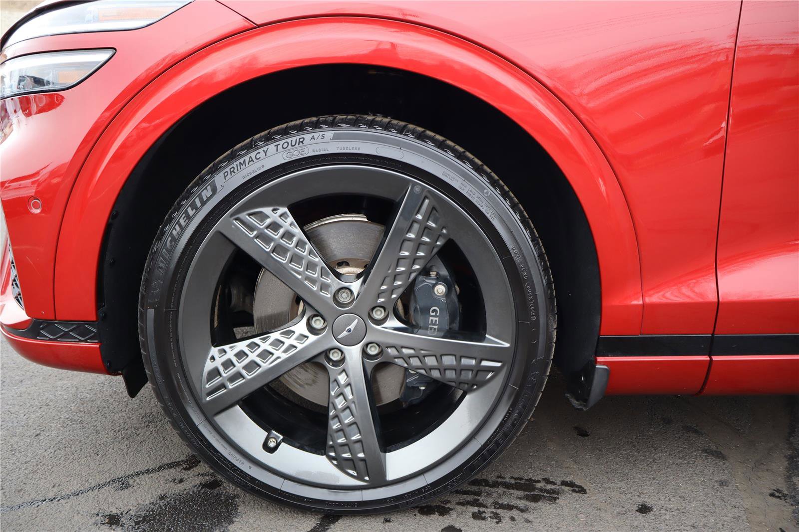 Used 2023 Genesis GV70 2.5T w/ Sport Prestige Package image 11