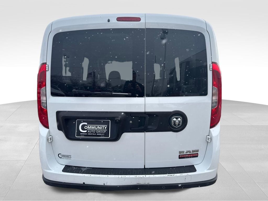 Used 2017 RAM ProMaster City Tradesman SLT w/ Rear Back-up Camera Group FWD image 5