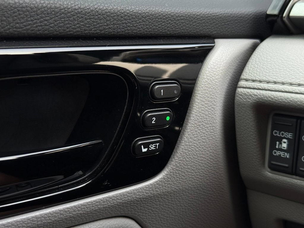 Used 2022 Honda Odyssey Touring image 26