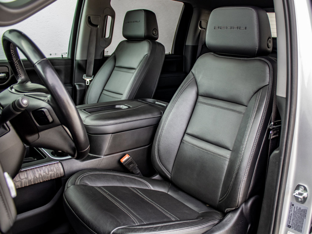 Used 2021 GMC Sierra 3500 Denali image 22