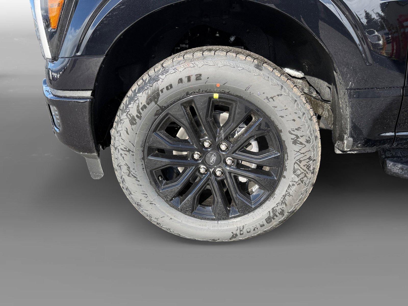 New 2026 Ford F150 Lariat w/ Equipment Group 501A Mid AWD/4WD image 9