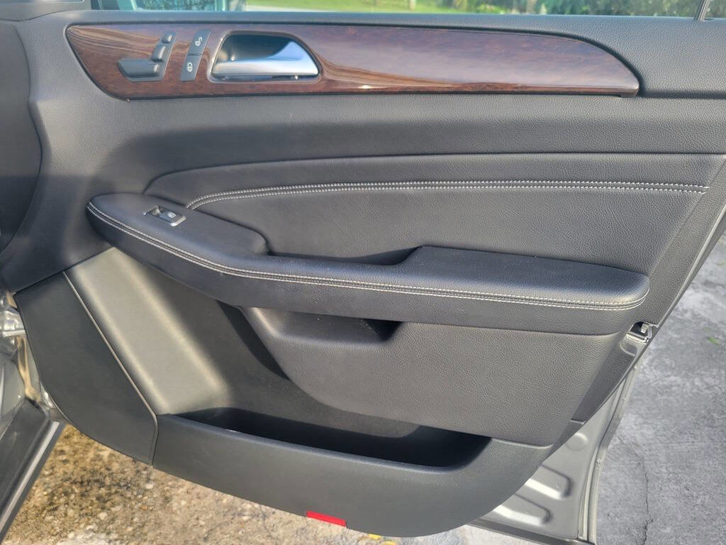 Used 2014 Mercedes-Benz ML 350 BlueTEC 4MATIC image 25