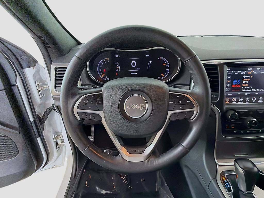 Used 2018 Jeep Grand Cherokee Altitude AWD/4WD image 29